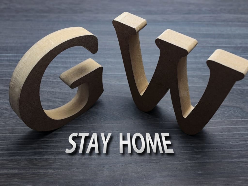 「STAY HOME」と「GW」の文字