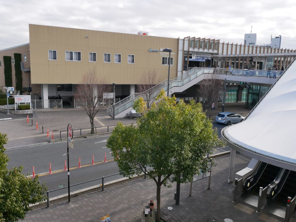 狭山市駅西口前