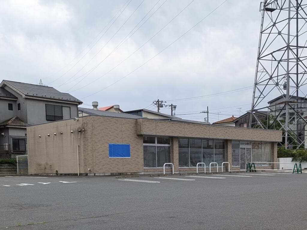 ファミリーマート16号入間小谷田店