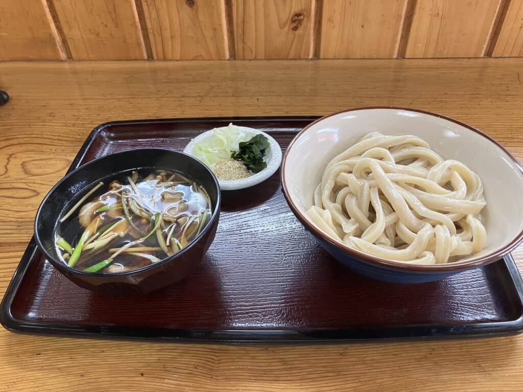 手打うどん つきじ