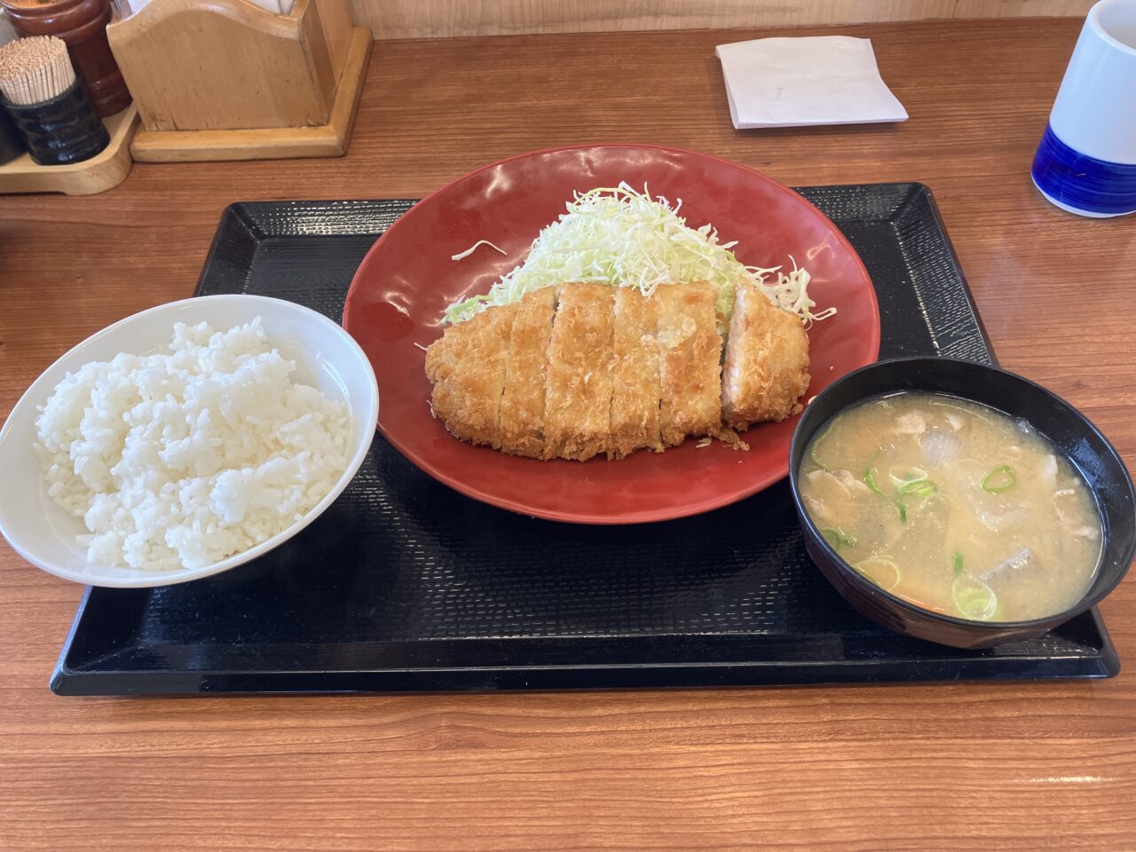 かつや