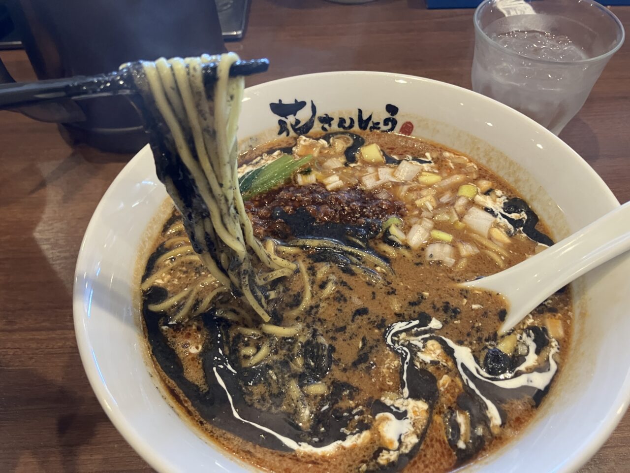 ラーメン 担々麺専門店 花さんしょう